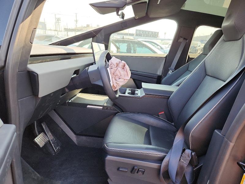 Продаж на аукціоні авто 2025 Tesla Cybertruck, vin: 7G2CEHED8SA073141, номер лоту: 52459736