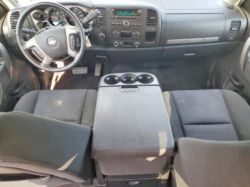 2011 Chevrolet Silverado მანქანა იყიდება აუქციონზე, vin: 3GCPKSE33BG303831, აუქციონის ნომერი: 52185106