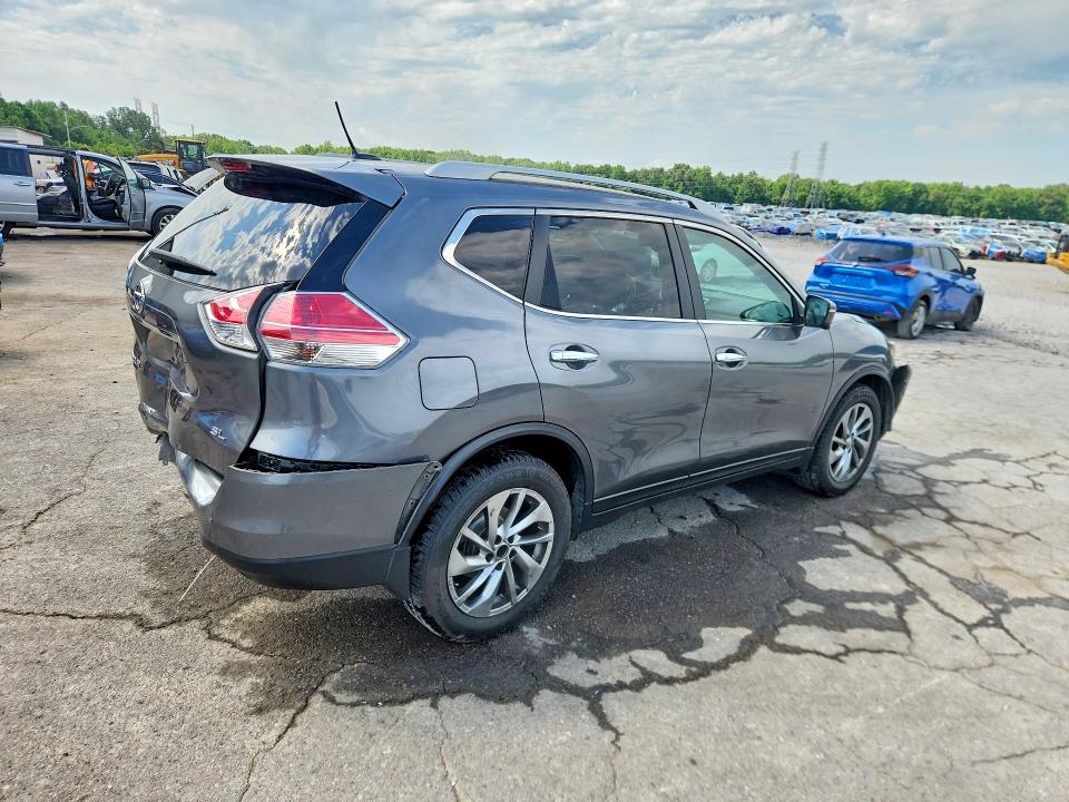 2015 Nissan Rogue მანქანა იყიდება აუქციონზე, vin: 5N1AT2MT2FC913275, აუქციონის ნომერი: 53898546