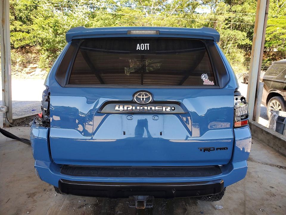 2018 Toyota 4runner მანქანა იყიდება აუქციონზე, vin: JTEBU5JR1J5536530, აუქციონის ნომერი: 53594086