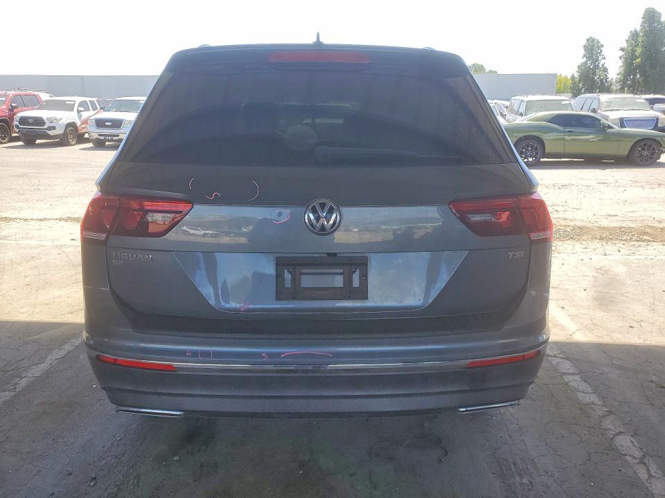 2018 Volkswagen Tiguan მანქანა იყიდება აუქციონზე, vin: 3VV3B7AX8JM002669, აუქციონის ნომერი: 55033666