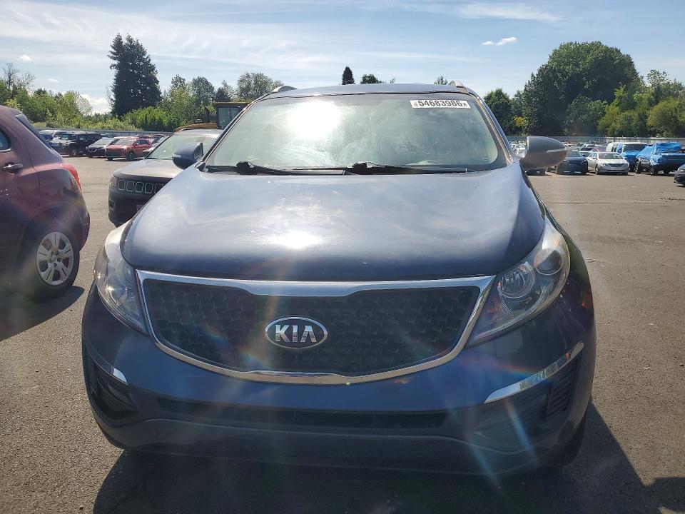 54683986 :رقم المزاد ، KNDPBCAC3F7738684 vin ، 2015 Kia Sportage مزاد بيع