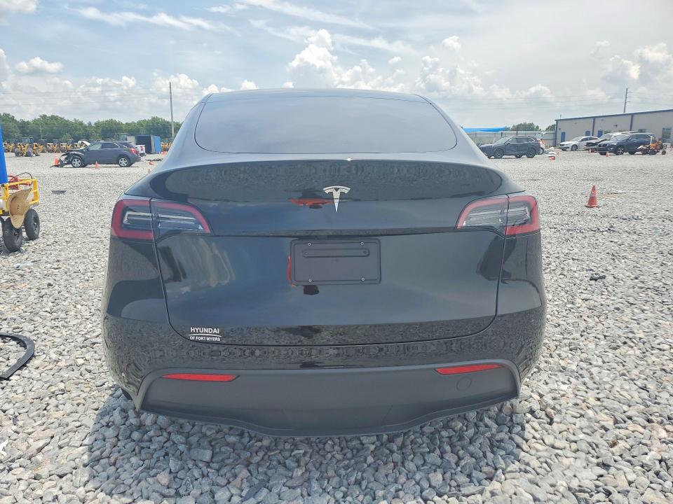 Продаж на аукціоні авто 2024 Tesla Model Y, vin: 7SAYGDED9RF205402, номер лоту: 53077456