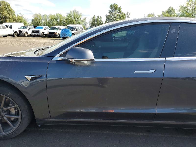 Продажа на аукционе авто 2019 Tesla Model 3, vin: 5YJ3E1EA5KF312129, номер лота: 55727476