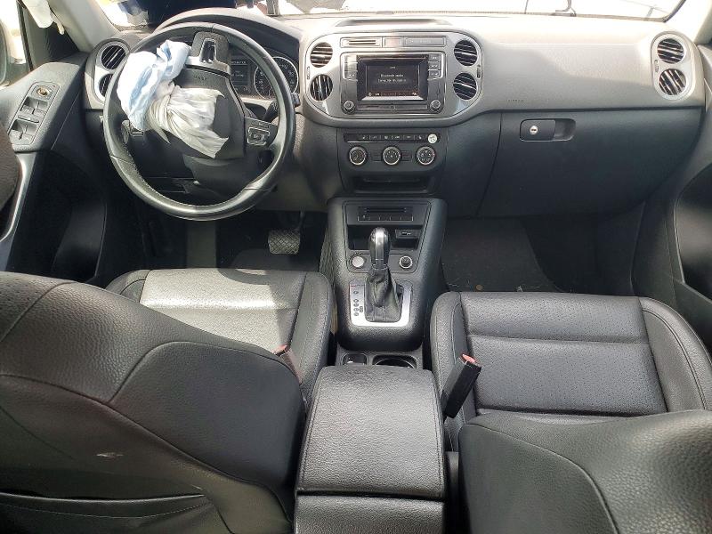 2016 Volkswagen Tiguan მანქანა იყიდება აუქციონზე, vin: WVGBV7AX4GW065743, აუქციონის ნომერი: 54708116
