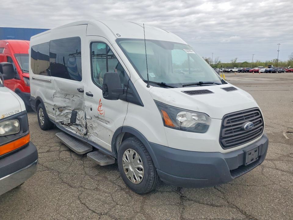 2015 Ford Transit მანქანა იყიდება აუქციონზე, vin: 1FDZX2CM5FKA23473, აუქციონის ნომერი: 52076576