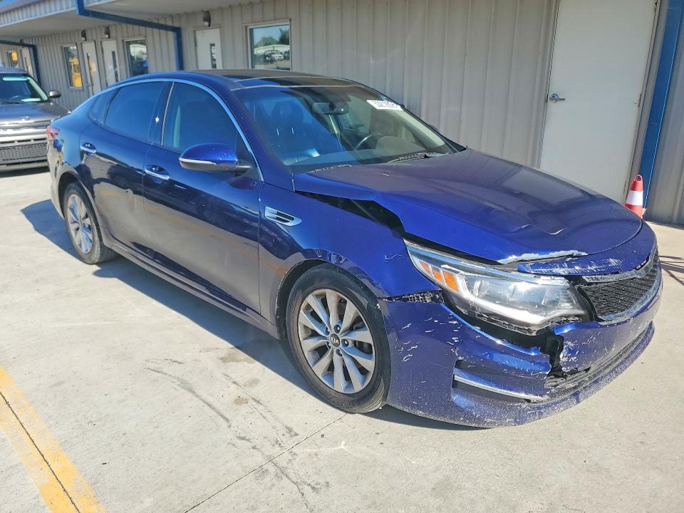 Продажа на аукционе авто 2018 Kia Optima, vin: 5XXGT4L32JG237267, номер лота: 53212906