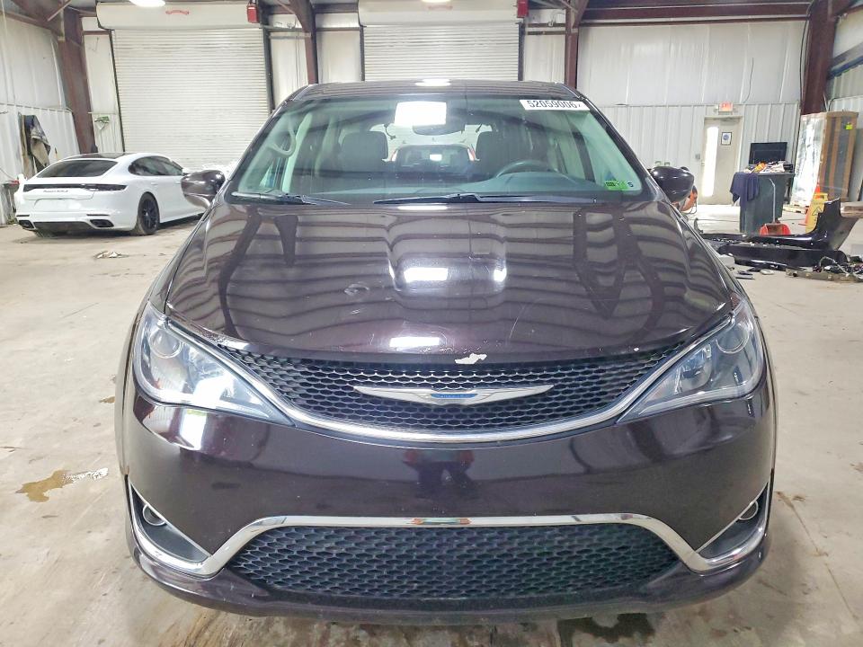 52059006 :رقم المزاد ، 2C4RC1FG1JR279152 vin ، 2018 Chrysler Pacifica مزاد بيع