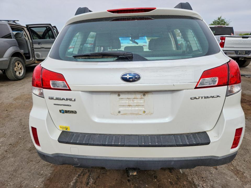 2010 Subaru Outback მანქანა იყიდება აუქციონზე, vin: 4S4BRCAC5A3328924, აუქციონის ნომერი: 51963306