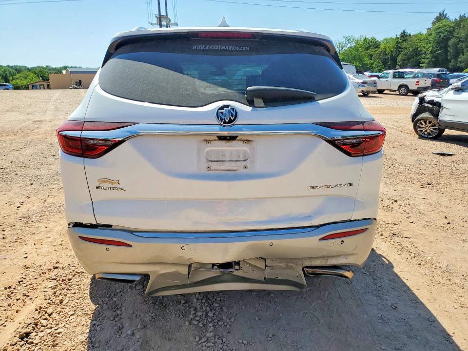 53921796 :رقم المزاد ، 5GAERDKW5JJ126128 vin ، 2018 Buick Enclave مزاد بيع