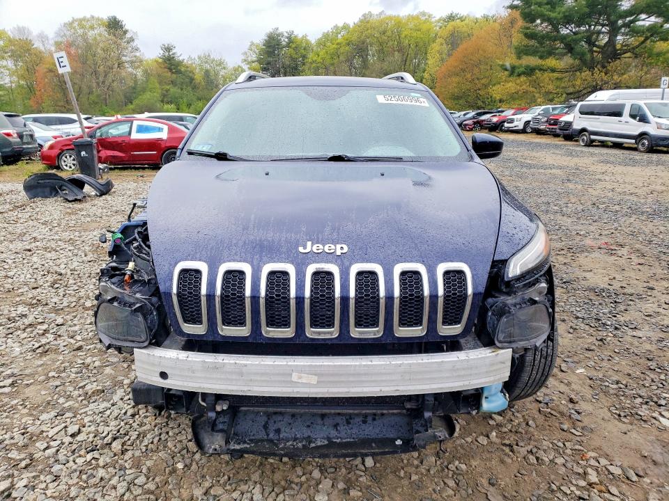 52506996 :رقم المزاد ، 1C4PJMCS8EW127678 vin ، 2014 Jeep Cherokee مزاد بيع