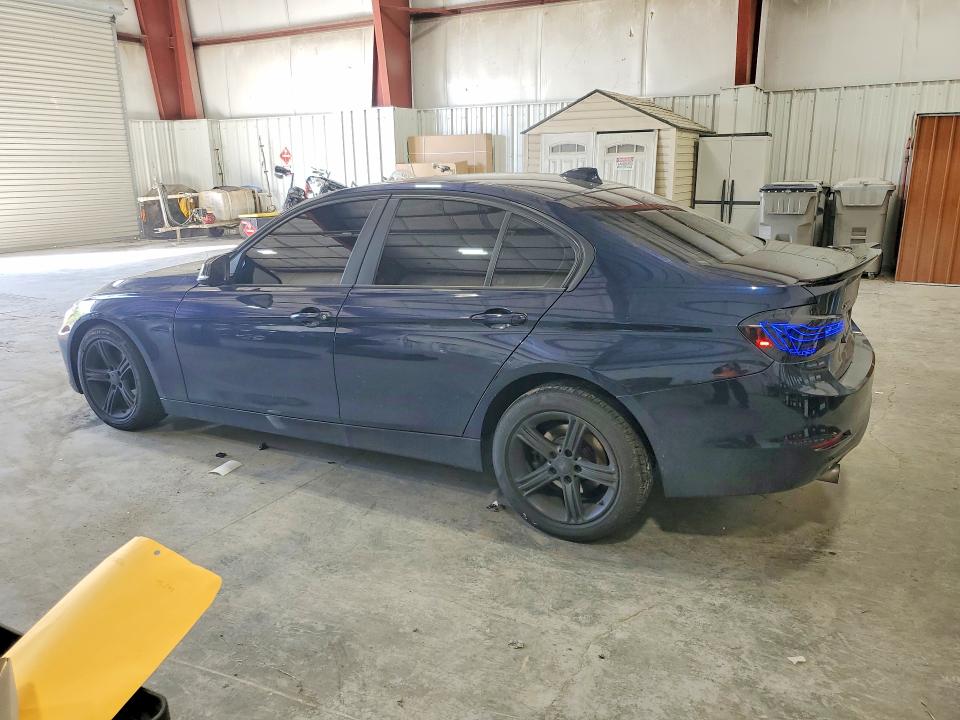 52538826 :رقم المزاد ، WBA3C3C57EP660769 vin ، 2014 Bmw 320 مزاد بيع