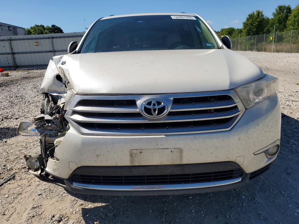 52867426 :رقم المزاد ، 5TDDK3EH0CS101861 vin ، 2012 Toyota Highlander مزاد بيع