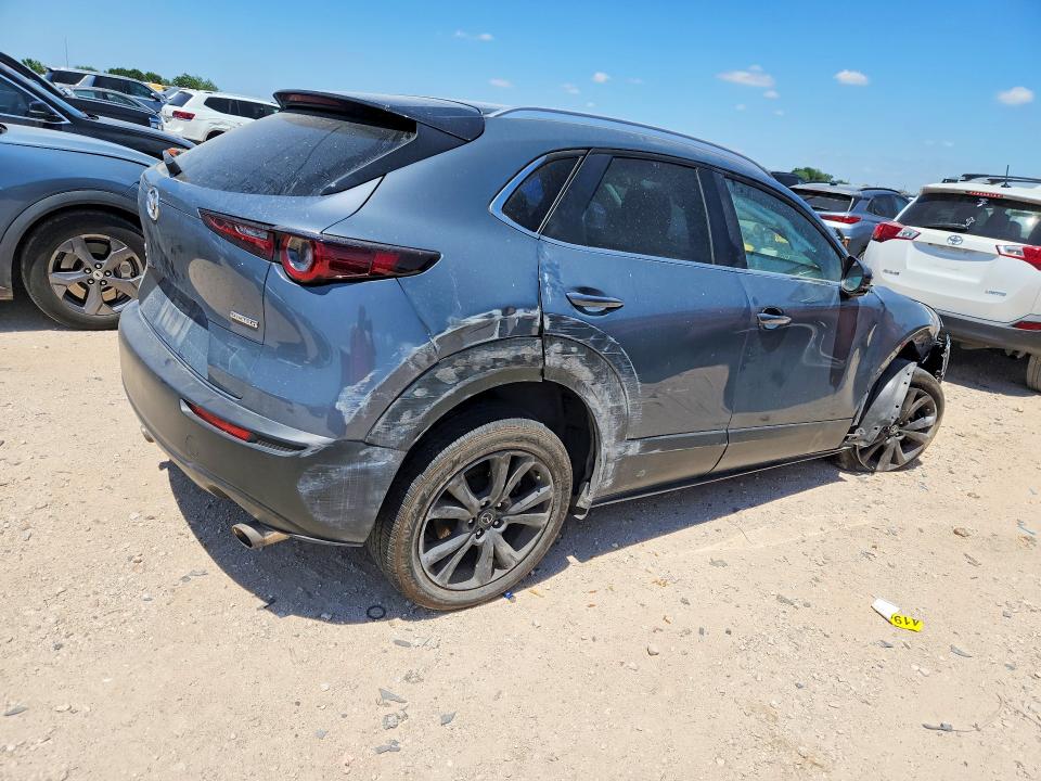 53607716 :رقم المزاد ، 3MVDMBCL0NM423929 vin ، 2022 Mazda Cx-30 مزاد بيع