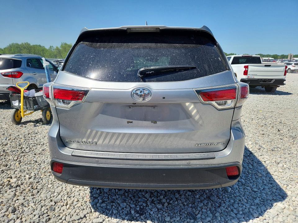 Продажа на аукционе авто 2015 Toyota Highlander, vin: 5TDDKRFH5FS222973, номер лота: 55204046