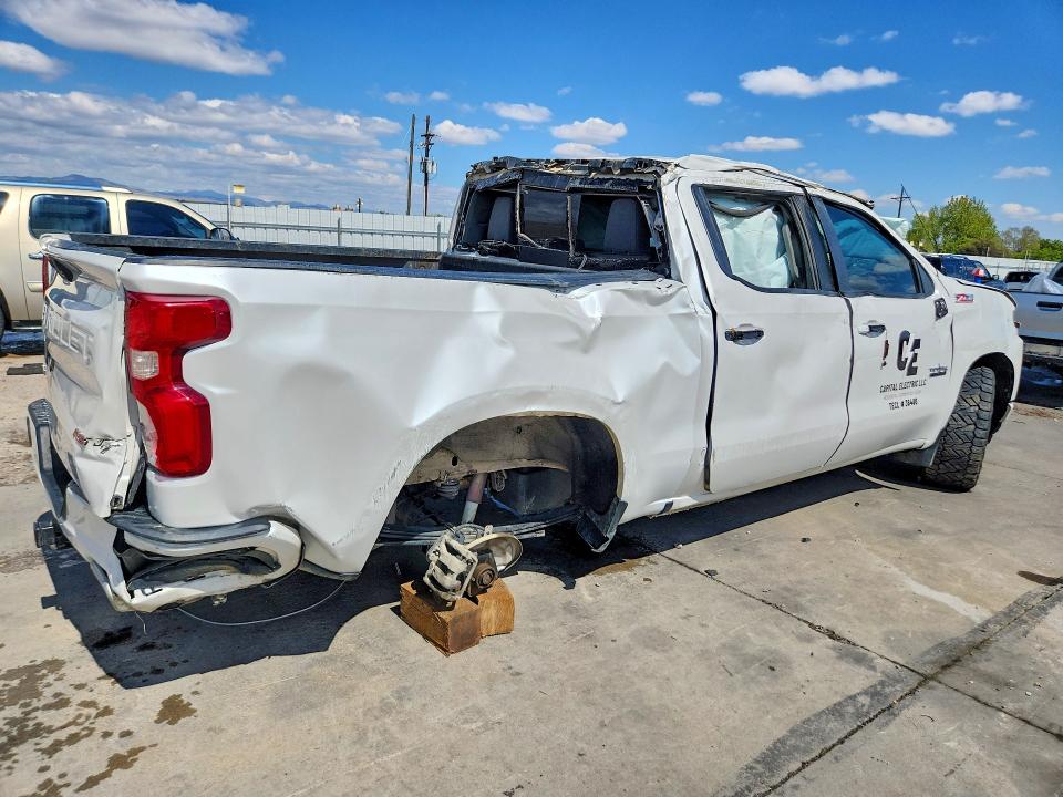 52054166 :رقم المزاد ، 3GCUYEET8MG330772 vin ، 2021 Chevrolet Silverado مزاد بيع