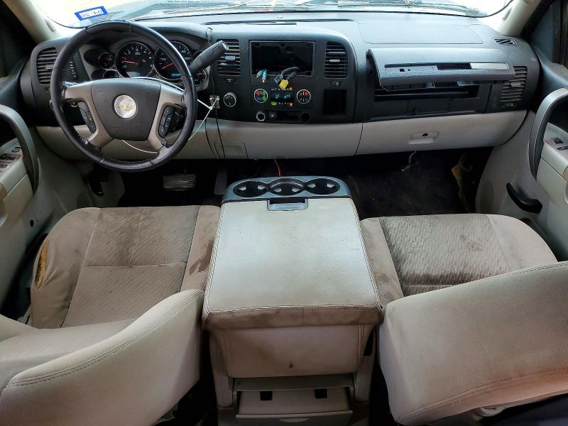 54281486 :رقم المزاد ، 1GCSKSE34AZ258052 vin ، 2010 Chevrolet Silverado مزاد بيع