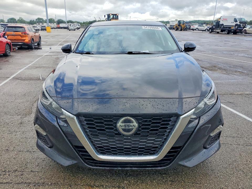 Продажа на аукционе авто 2020 Nissan Altima, vin: 1N4BL4BV8LC205588, номер лота: 54709066