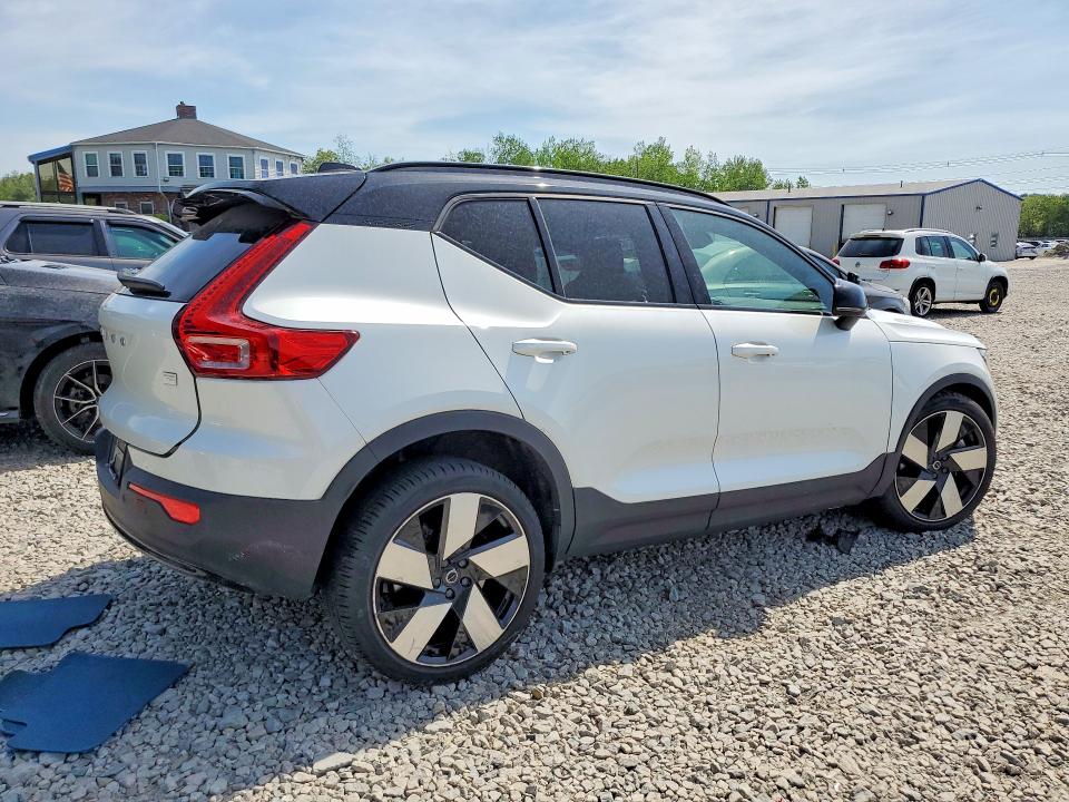 Продажа на аукционе авто 2023 Volvo Xc40, vin: YV4ED3UM9P2094576, номер лота: 54357056