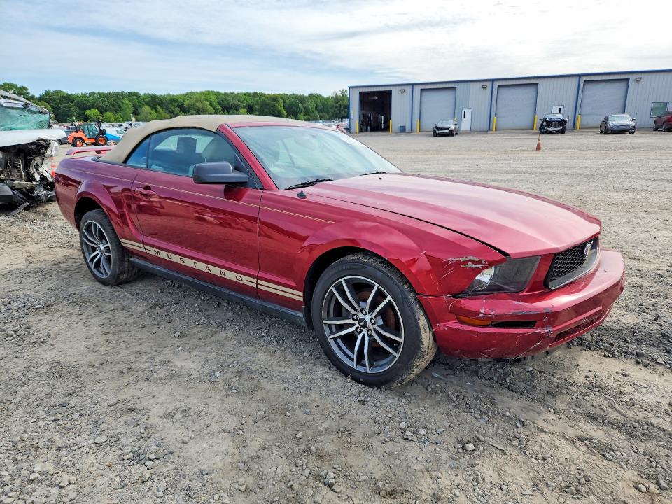 2006 Ford Mustang მანქანა იყიდება აუქციონზე, vin: 1ZVFT84N665102272, აუქციონის ნომერი: 52262646