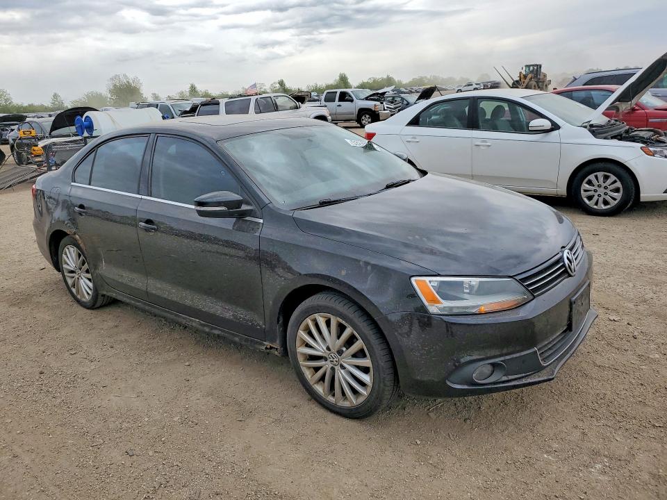 Продаж на аукціоні авто 2011 Volkswagen Jetta, vin: 3VWLZ7AJXBM347545, номер лоту: 53247286