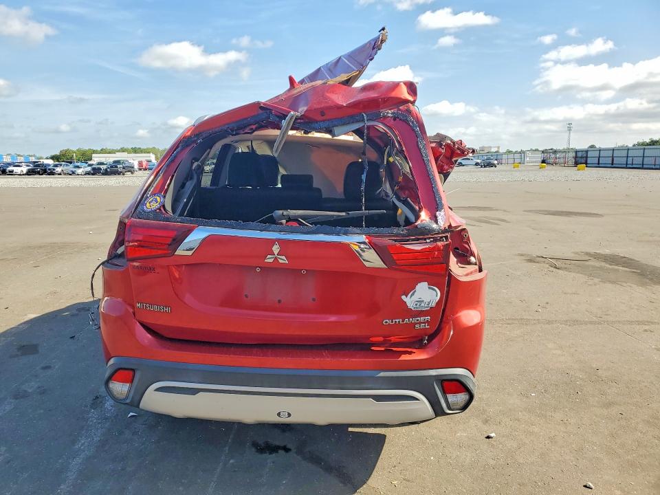 Продаж на аукціоні авто 2019 Mitsubishi Outlander, vin: JA4AD3A3XKZ022521, номер лоту: 53885426