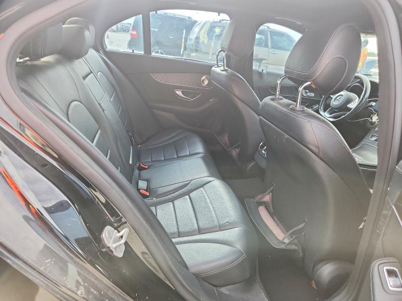 Продаж на аукціоні авто 2015 Mercedes-benz C, vin: 55SWF6GBXFU032319, номер лоту: 52405666