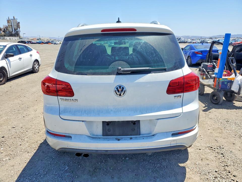 52708286 :رقم المزاد ، WVGTV7AX0HW506645 vin ، 2017 Volkswagen Tiguan مزاد بيع