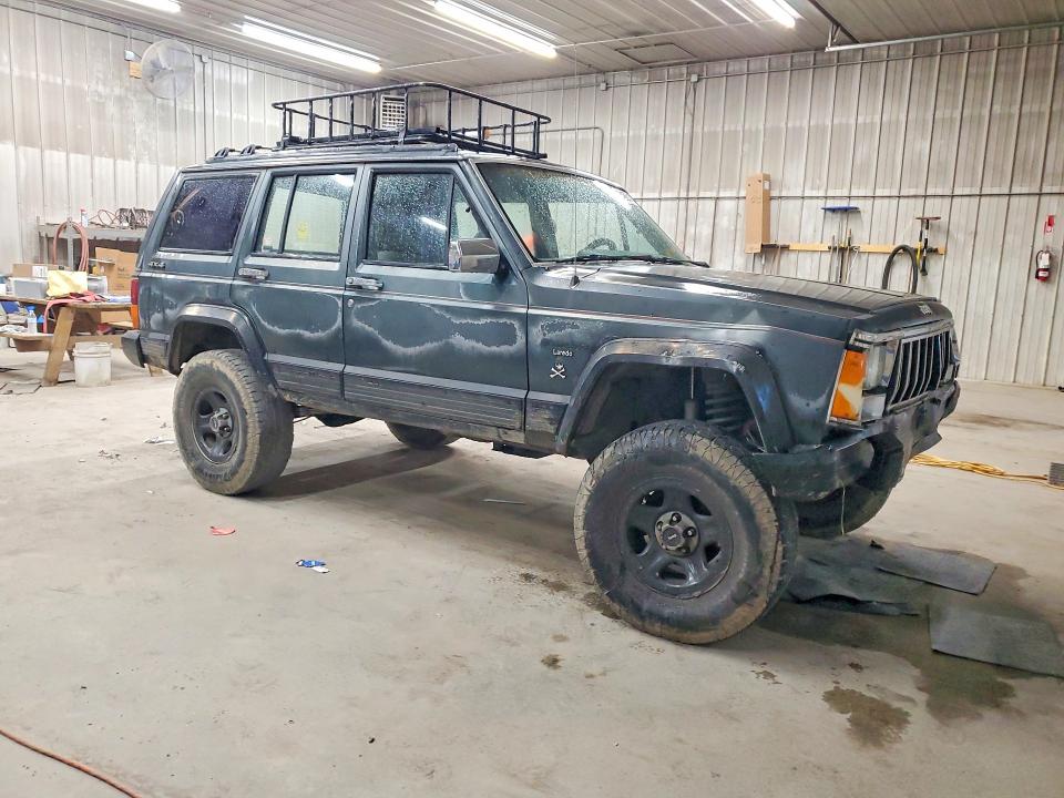 1992 Jeep Cherokee მანქანა იყიდება აუქციონზე, vin: 1J4FJ58S7NL165375, აუქციონის ნომერი: 54263186