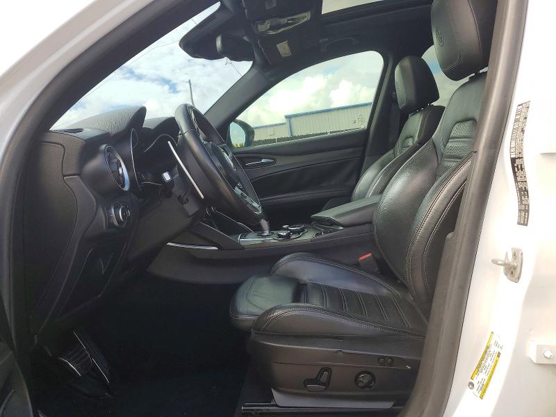 Продаж на аукціоні авто 2018 Alfa Romeo Stelvio, vin: ZASFAKNN0J7B82368, номер лоту: 55376396