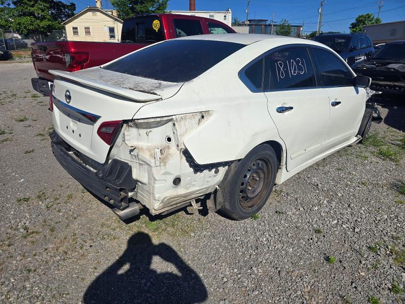 53730136 :رقم المزاد ، 1N4AL3AP5JC181031 vin ، 2018 Nissan Altima مزاد بيع