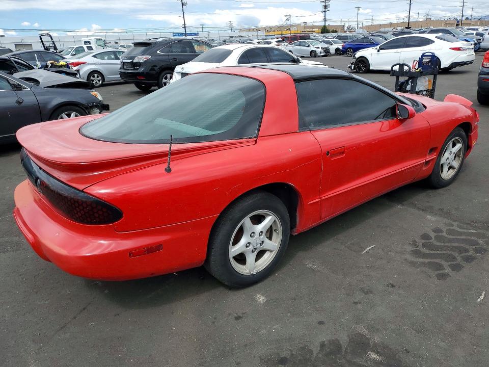 1999 Pontiac Firebird მანქანა იყიდება აუქციონზე, vin: 2G2FS22K0X2210156, აუქციონის ნომერი: 52331056