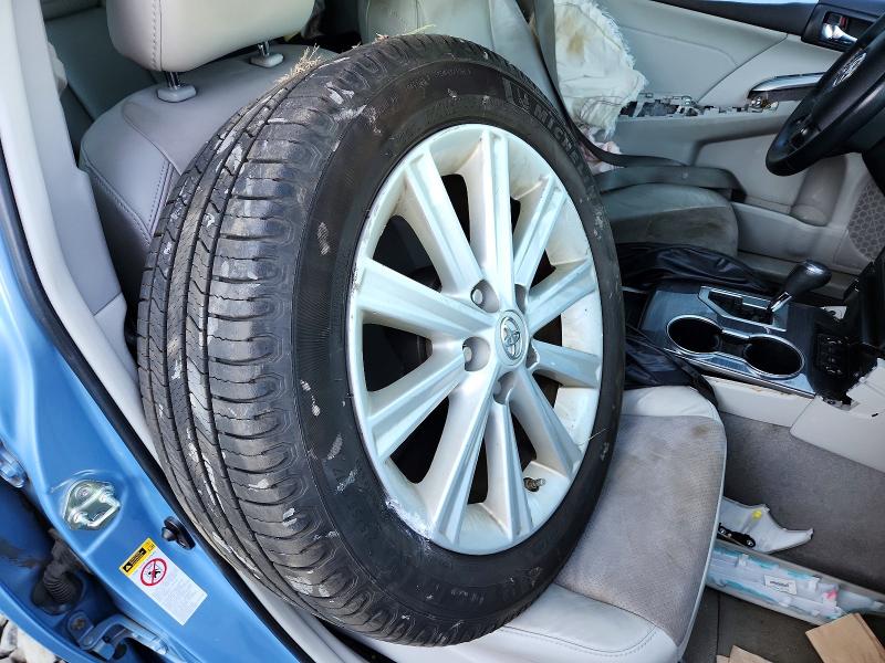 Продаж на аукціоні авто 2014 Toyota Camry Hybrid, vin: 4T1BD1FK6EU102829, номер лоту: 52445096