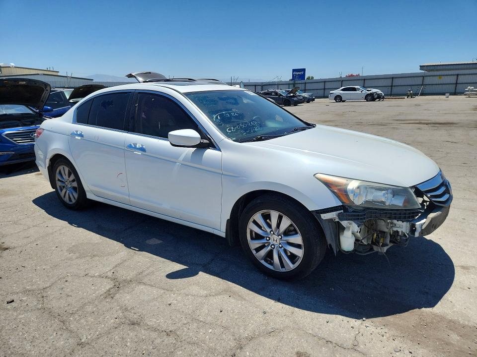 54023636 :رقم المزاد ، 1HGCP3F83CA018984 vin ، 2012 Honda Accord مزاد بيع