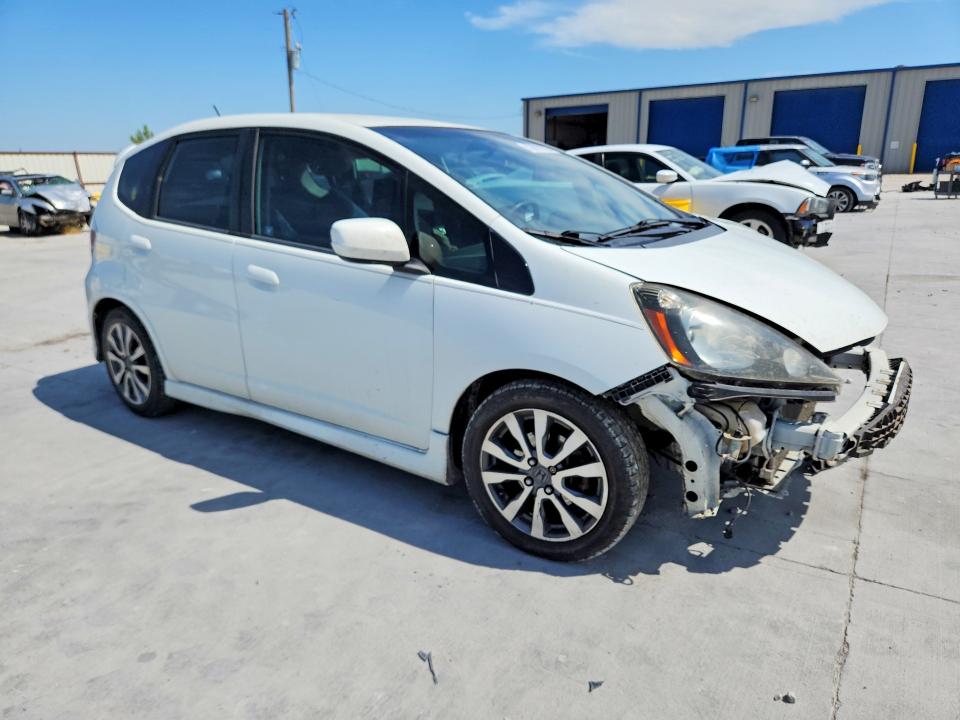 2013 Honda Fit მანქანა იყიდება აუქციონზე, vin: JHMGE8H65DC011957, აუქციონის ნომერი: 53811726