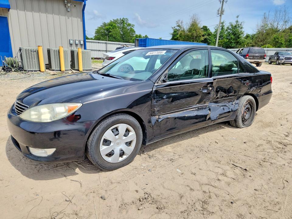 2005 Toyota Camry მანქანა იყიდება აუქციონზე, vin: 4T1BE30K05U032410, აუქციონის ნომერი: 54417006