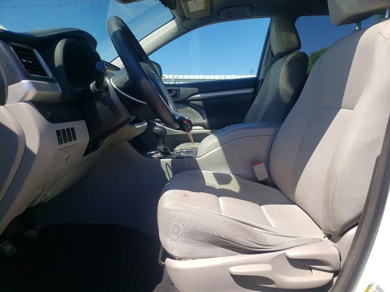 52883056 :رقم المزاد ، 5TDBZRFHXJS818303 vin ، 2018 Toyota Highlander مزاد بيع
