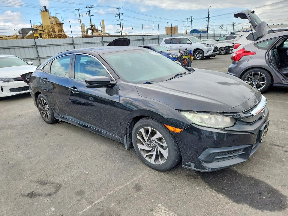 2017 Honda Civic მანქანა იყიდება აუქციონზე, vin: 19XFC2F70HE211431, აუქციონის ნომერი: 55174516
