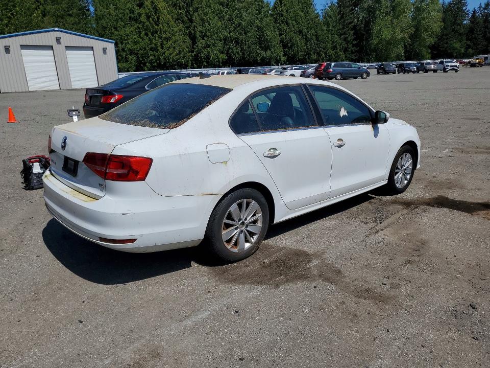 2015 Volkswagen Jetta მანქანა იყიდება აუქციონზე, vin: 3VWD17AJ4FM286047, აუქციონის ნომერი: 52518686