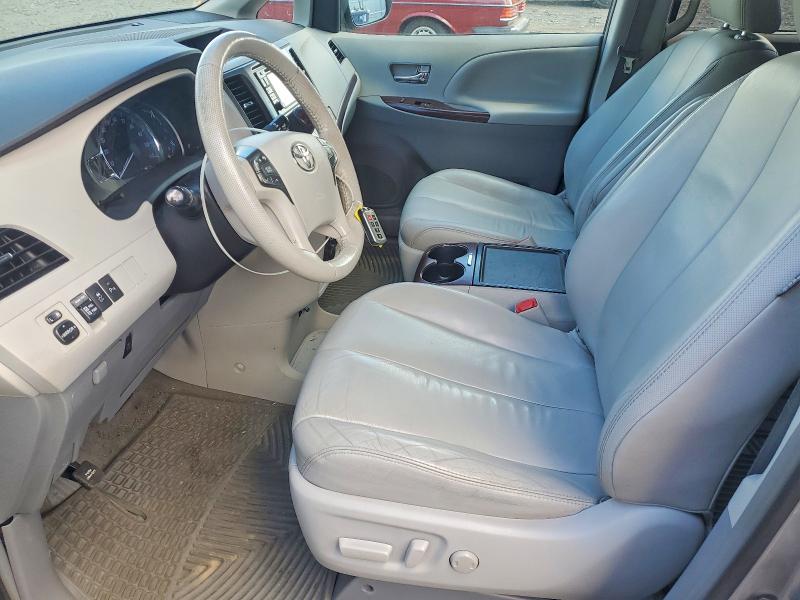 2013 Toyota Sienna მანქანა იყიდება აუქციონზე, vin: 5TDYK3DC2DS366709, აუქციონის ნომერი: 54827406