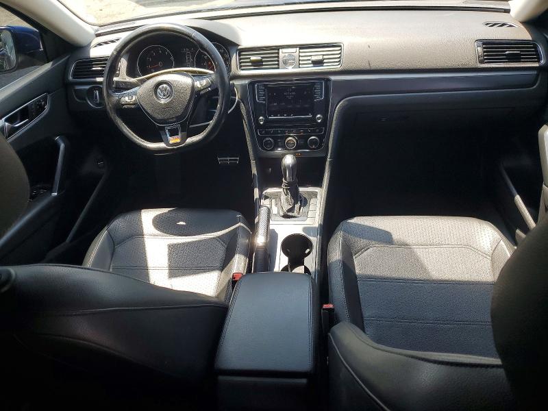 53948426 :رقم المزاد ، 1VWDT7A31HC049547 vin ، 2017 Volkswagen Passat مزاد بيع