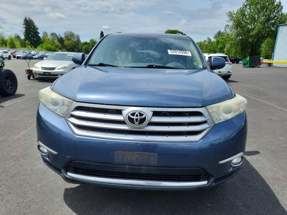 2013 Toyota Highlander მანქანა იყიდება აუქციონზე, vin: 5TDYK3EH4DS103258, აუქციონის ნომერი: 53912096