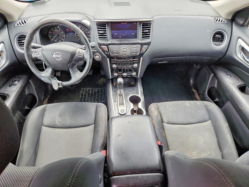 54880146 :رقم المزاد ، 5N1DR2MM3JC627657 vin ، 2018 Nissan Pathfinder مزاد بيع