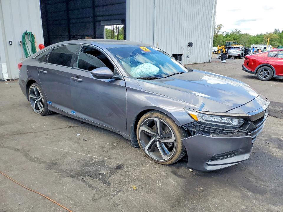 2018 Honda Accord მანქანა იყიდება აუქციონზე, vin: 1HGCV1F34JA063699, აუქციონის ნომერი: 54428456