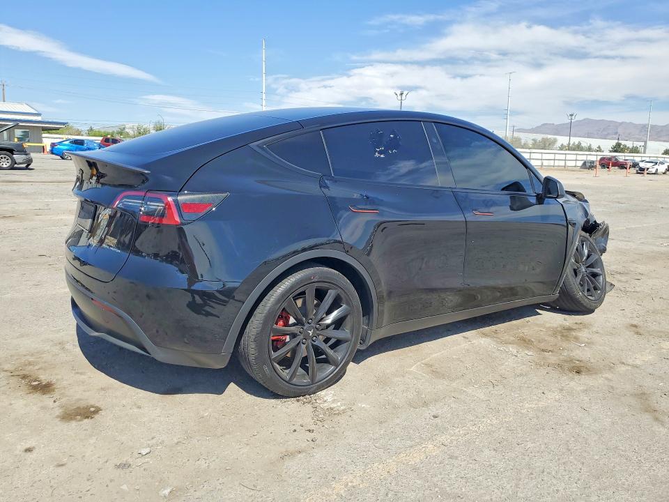 Продажа на аукционе авто 2024 Tesla Model Y, vin: 7SAYGAEE3RF991107, номер лота: 53130006