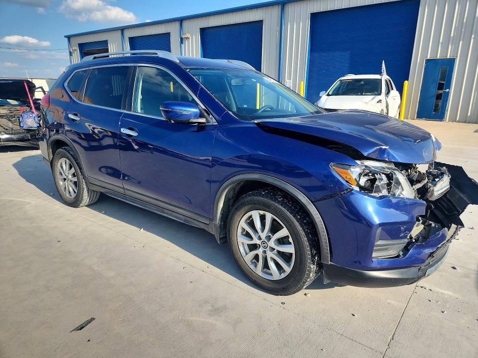 54761756 :رقم المزاد ، KNMAT2MT0HP509066 vin ، 2017 Nissan Rogue مزاد بيع