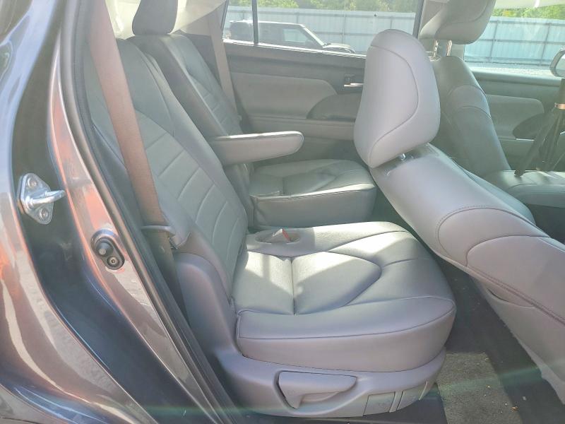52228626 :رقم المزاد ، 5TDKDRAH9PS024262 vin ، 2023 Toyota Highlander مزاد بيع