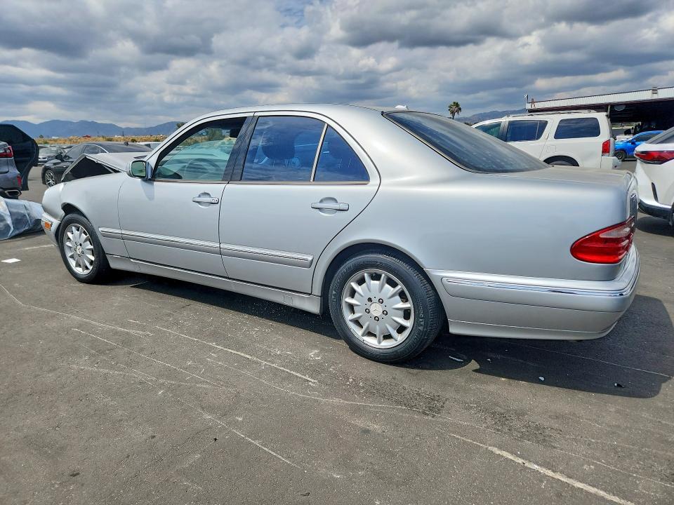 Aukcja sprzedaży 2001 Mercedes-benz E, vin: WDBJF65J21B200910, numer aukcji: 55058046