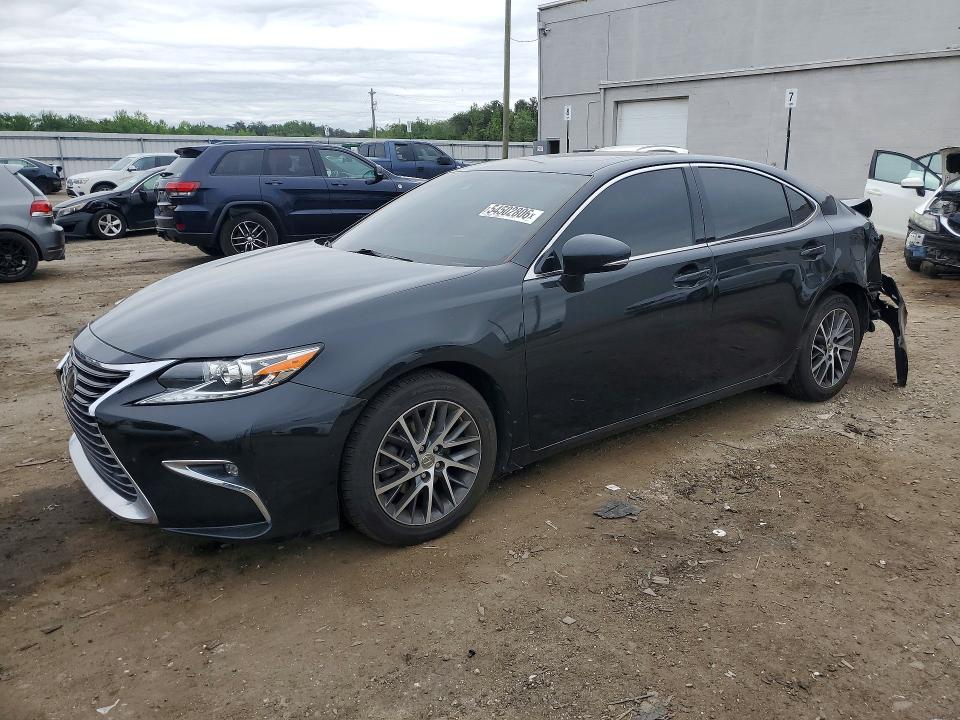 54502806 :رقم المزاد ، 58ABK1GG5HU074275 vin ، 2017 Lexus Es مزاد بيع