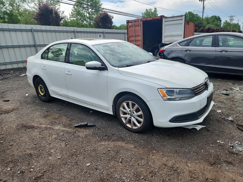 54862246 :رقم المزاد ، 3VWD17AJ3EM433263 vin ، 2014 Volkswagen Jetta مزاد بيع